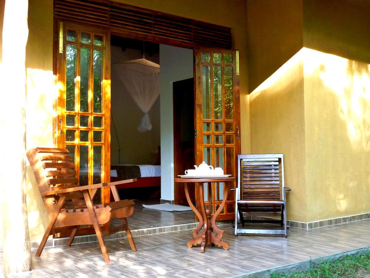Bissa Villa Habarana Exterior photo